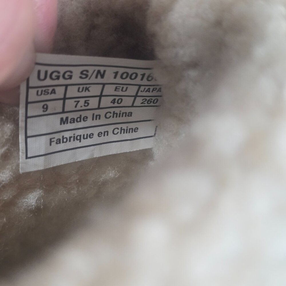 UGG Australia Shearling Winter Boots Women Size 9 Black Suede Lace-Up Mid-Calf - Picture 9 of 9